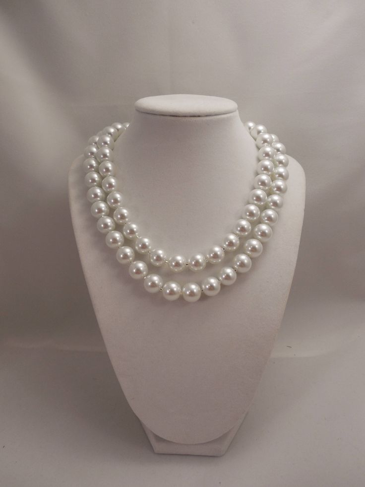Classic Pearl Necklace