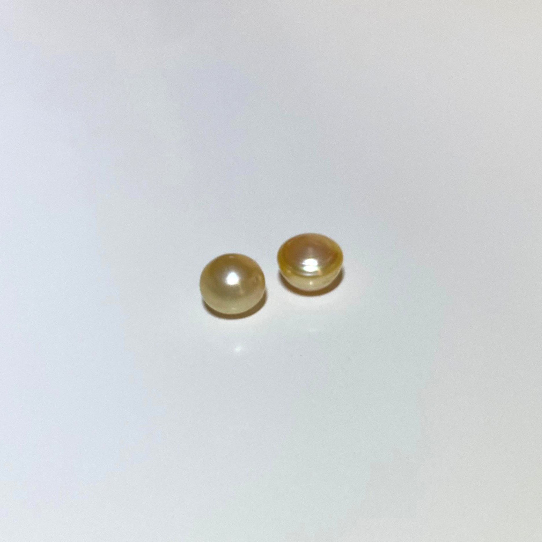 South Sea Oval Pearl